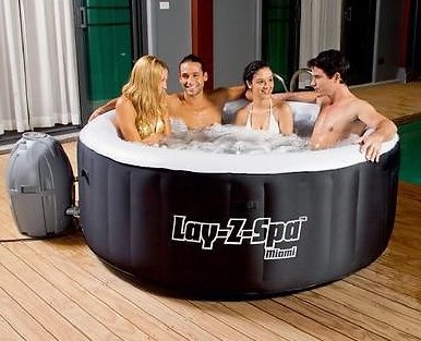 JacuzziHire crop